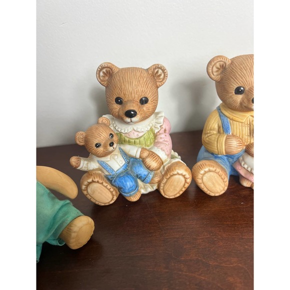 Vintage Homco set of 4 Bear figurines - Picture 4 of 9